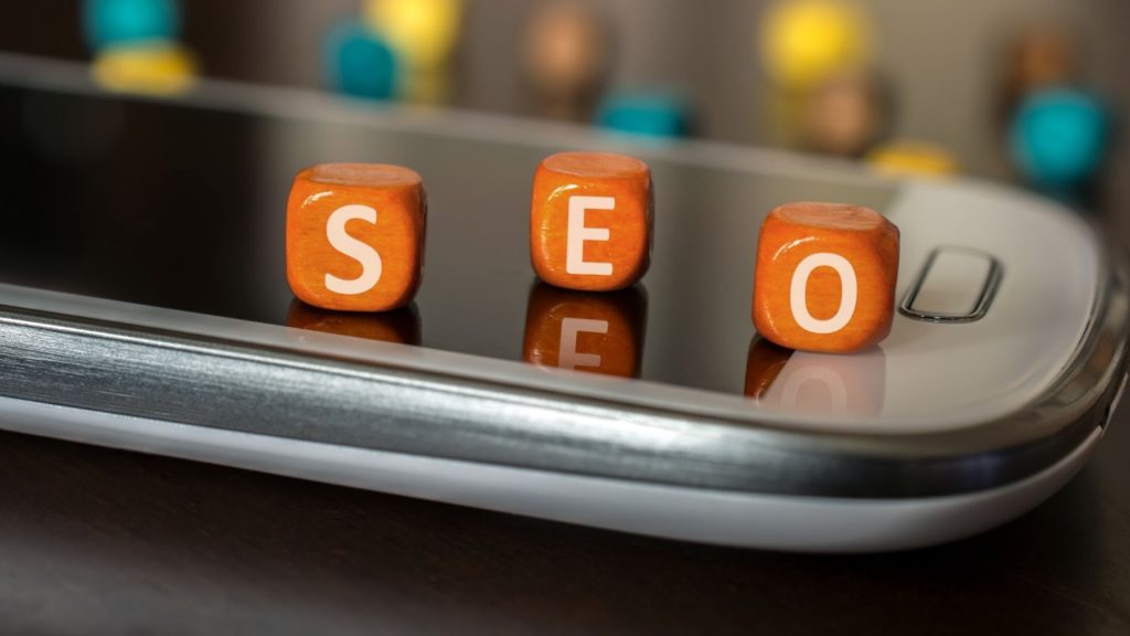 Αυξήστε το SEO Score της ιστοσελίδας σας 2 seo-score-on-mobile-phonesjpg