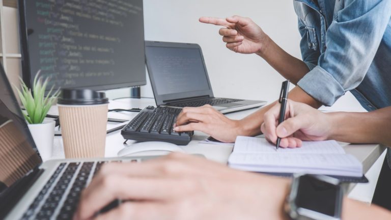 &Delta;&iota;&alpha;&chi;&epsilon;ί&rho;&iota;&sigma;&eta; &eta;&lambda;&epsilon;&kappa;&tau;&rho;&omicron;&nu;&iota;&kappa;&omicron;ύ &kappa;&alpha;&tau;&alpha;&sigma;&tau;ή&mu;&alpha;&tau;&omicron;&sigmaf;