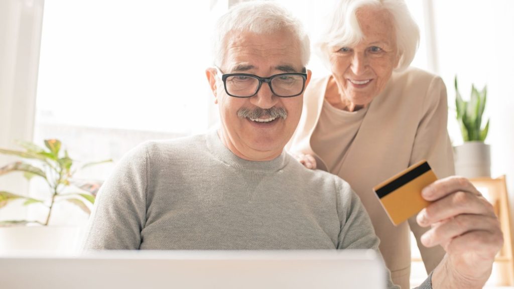 6 tips για διαδικτυακές πωλήσεις τα Χριστούγεννα 2020 1 proothisi eshop xristougenna 2020