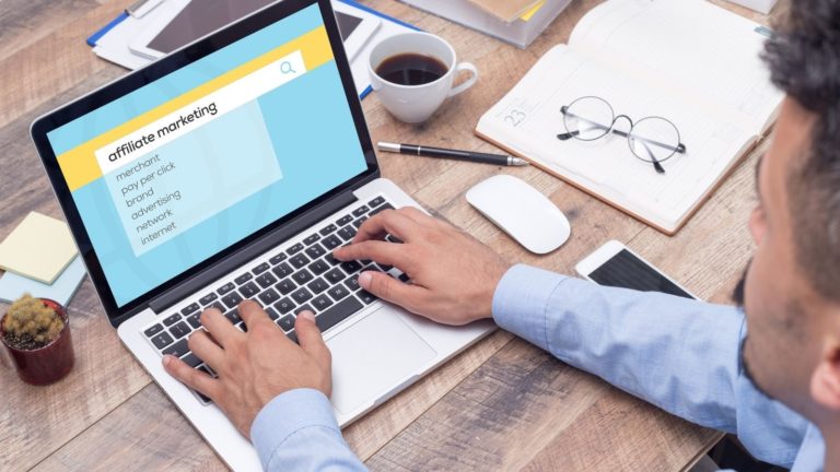 Affiliate marketing &pi;ώ&sigmaf; &nu;&alpha; &kappa;&epsilon;&rho;&delta;ί&sigma;&epsilon;&iota;&sigmaf; &chi;&rho;ή&mu;&alpha;&tau;&alpha;;