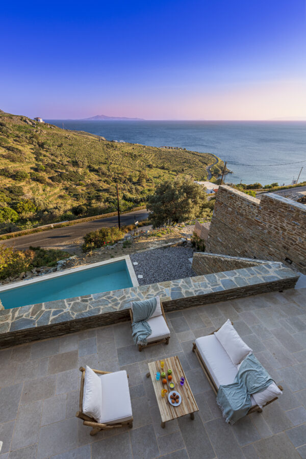 kataskevi istoselidas xenodoxeiou bluemind etaireia kataskevis istoselidon