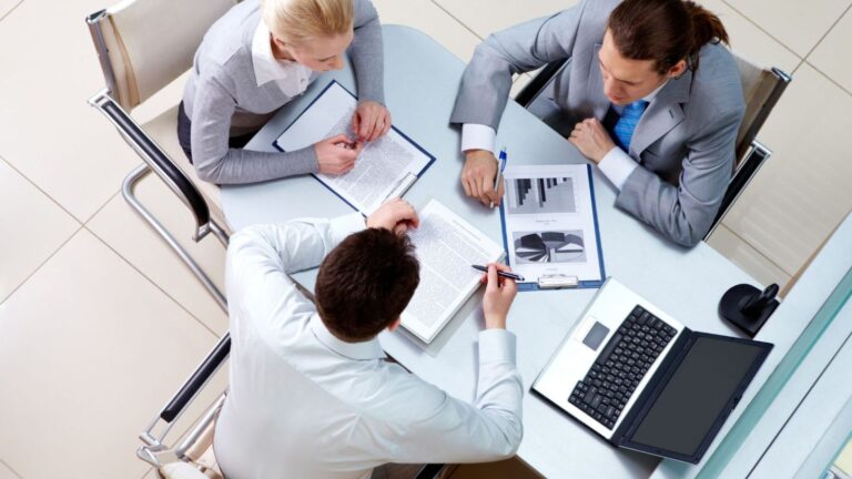 &Pi;ώ&sigmaf; έ&nu;&alpha; &lambda;&omicron;&gamma;&iota;&sigma;&tau;&iota;&kappa;ό &delta;&iota;&pi;&lambda;&alpha;&sigma;&iota;ά&sigma;&epsilon; &tau;&alpha; leads &mu;&epsilon; SEO &kappa;&alpha;&iota; Ads &ndash; Case Study