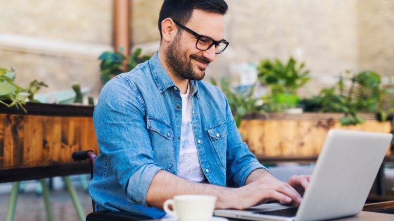 E-Commerce SEO &tau;&iota; &epsilon;ί&nu;&alpha;&iota;; &Gamma;&iota;&alpha;&tau;ί &epsilon;ί&nu;&alpha;&iota; &kappa;&rho;ί&sigma;&iota;&mu;&omicron; &gamma;&iota;&alpha; &tau;&alpha; e-shop;